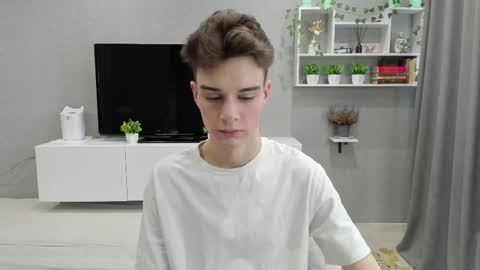 Snapshot of avegothy chatting on 02-12-25, 09:42 gothy 3 online show from 02-12-25, 09:42