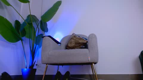 Hi im aqua is nice with me online show from 03-25-26, 08:15