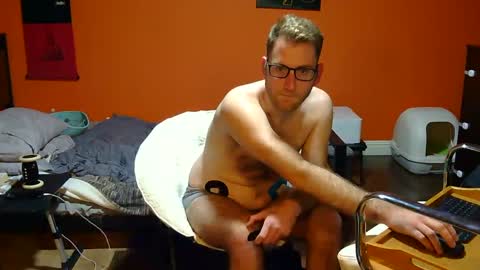 Snapshot of averagepenisalex chatting on 01-25-25, 06:45 averagepenisalex online show from 01-25-25, 06:45