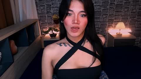 Snapshot of avery_hunt chatting on 01-03-25, 10:31 Avery online show from 01-03-25, 10:31