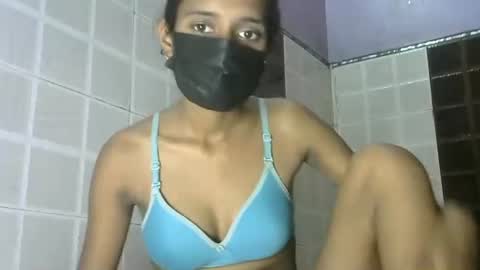 Snapshot of avery_lust01 chatting on 04-28-26, 06:40 avery_lust01 online show from 04-28-26, 06:40