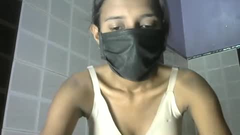 Snapshot of avery_lust01 chatting on 05-20-26, 05:02 avery_lust01 online show from 05-20-26, 05:02