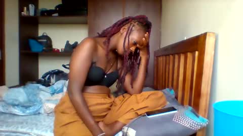 averygoodbadgirl online show from 05-13-26, 06:11