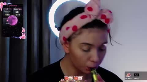 AveryWillow online show from 03-03-25, 01:31