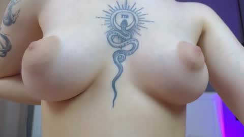 avgustina_love online show from 02-01-25, 11:43