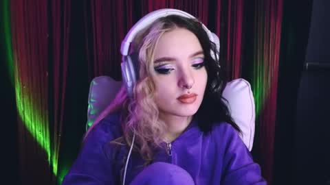 Avriel online show from 03-07-25, 02:36