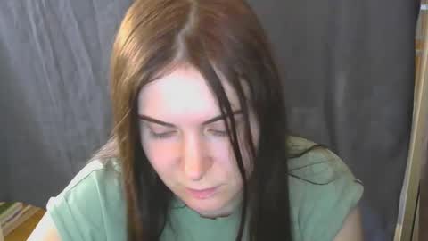 Snapshot of avialenne chatting on 05-30-26, 09:17 avialenne online show from 05-30-26, 09:17