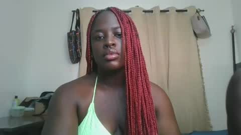 avian_babe1 online show from 06-28-26, 06:52