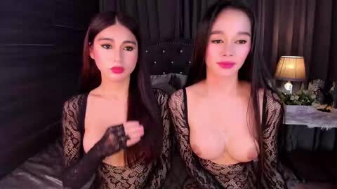 Snapshot of avimiller chatting on 03-07-25, 03:51 avimiller online show from 03-07-25, 03:51