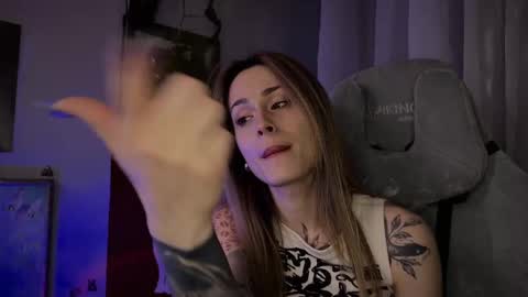 Snapshot of aviva_faith chatting on 02-13-25, 10:22 Aviva online show from 02-13-25, 10:22