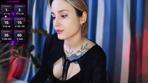 Snapshot of aviva_faith chatting on 12-02-25, 05:19 Aviva online show from 12-02-25, 05:19