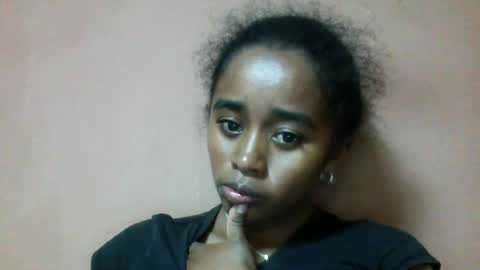 Snapshot of avontsoaldy chatting on 07-08-26, 04:44 avontsoaldy online show from 07-08-26, 04:44