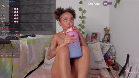 Snapshot of avril_jackson chatting on 01-27-25, 02:53 Avril online show from 01-27-25, 02:53