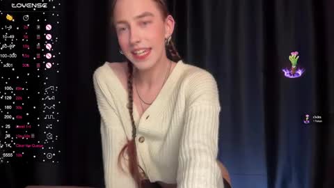 avril_pearly_ online show from 01-17-25, 07:49