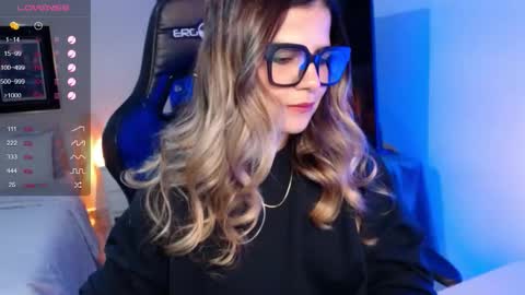 Snapshot of avrill_morgan chatting on 11-07-25, 02:06 Avrill Morgan online show from 11-07-25, 02:06