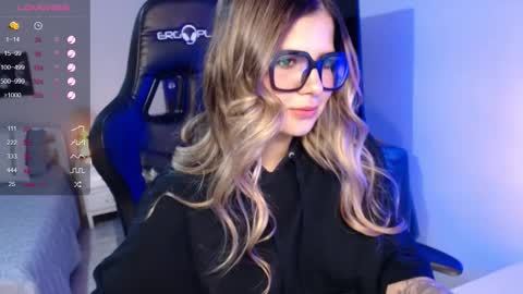 Snapshot of avrill_morgan chatting on 02-18-26, 09:11 Avrill Morgan online show from 02-18-26, 09:11