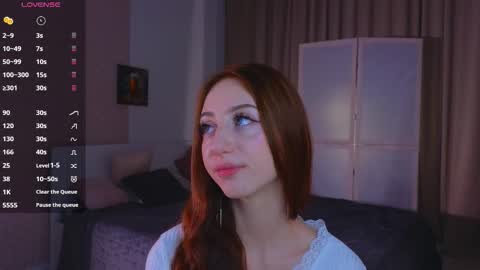 Snapshot of avrillemell chatting on 10-02-25, 10:06 Avril online show from 10-02-25, 10:06