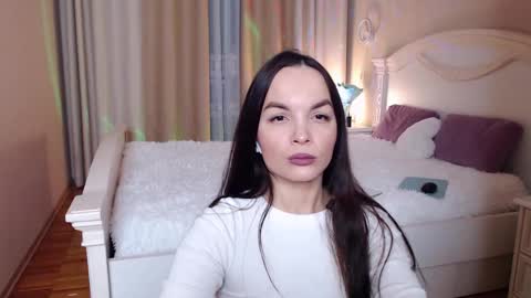 Avrora Inst online show from 10-12-25, 08:41