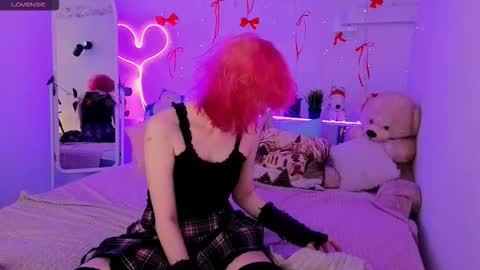 Snapshot of awawrin chatting on 01-31-26, 09:13 Awi online show from 01-31-26, 09:13