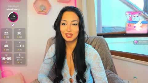 Jolie online show from 04-06-26, 05:30