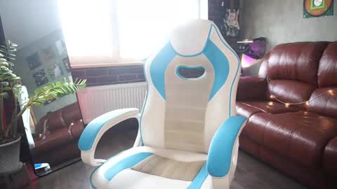 Alice online show from 10-18-25, 11:55