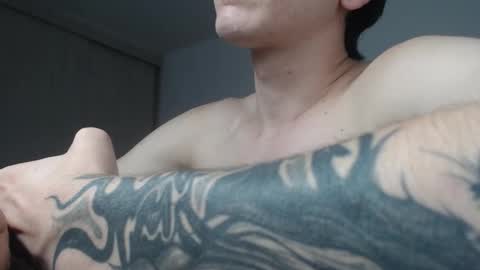 Snapshot of axel__master chatting on 06-11-26, 12:43 axel__master online show from 06-11-26, 12:43
