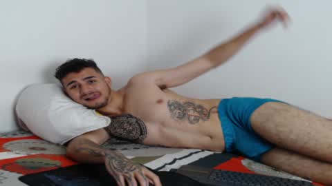 Snapshot of axel_ag chatting on 01-14-25, 06:28 Axel online show from 01-14-25, 06:28