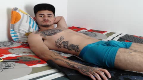 Snapshot of axel_ag chatting on 01-17-25, 05:51 Axel online show from 01-17-25, 05:51