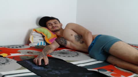 Snapshot of axel_ag chatting on 01-20-25, 02:36 Axel online show from 01-20-25, 02:36