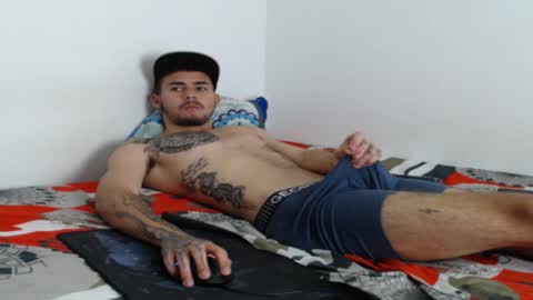 Snapshot of axel_ag chatting on 01-31-25, 02:28 Axel online show from 01-31-25, 02:28