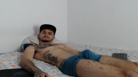 Snapshot of axel_ag chatting on 02-19-25, 06:21 Axel online show from 02-19-25, 06:21