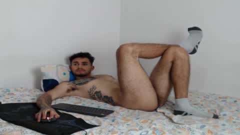 Snapshot of axel_ag chatting on 02-20-25, 07:08 Axel online show from 02-20-25, 07:08