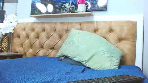 Axel online show from 01-08-26, 08:11