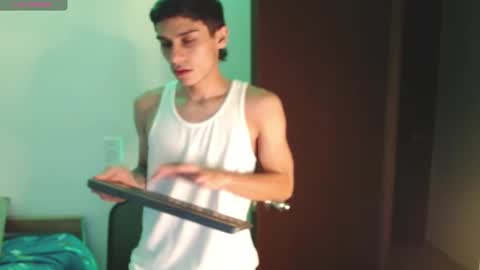Snapshot of axel_davis_ chatting on 10-12-25, 03:38 axel davis online show from 10-12-25, 03:38