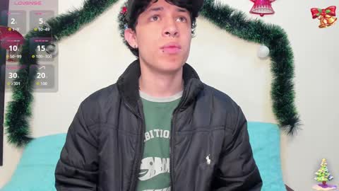 Axel Evanss online show from 12-26-24, 12:49