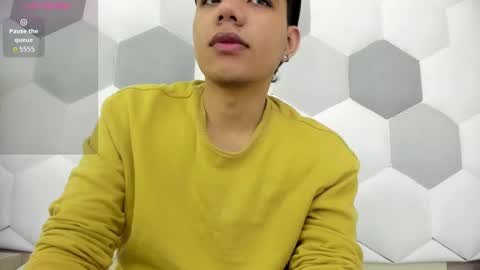 Axel Forte online show from 10-16-25, 01:01