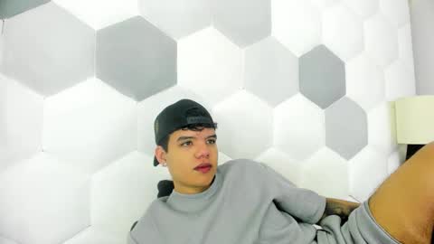 Axel Forte online show from 03-11-26, 01:39