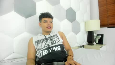 Axel Forte online show from 03-25-26, 01:17