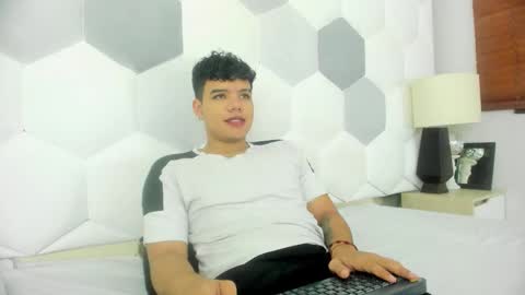 Axel Forte online show from 03-31-26, 01:33