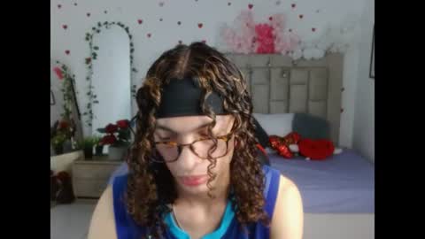 Axel online show from 06-15-26, 12:46