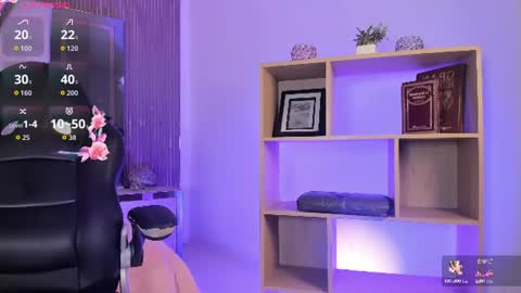 Snapshot of axel_grey_ chatting on 06-22-26, 12:35 axel_grey_ online show from 06-22-26, 12:35