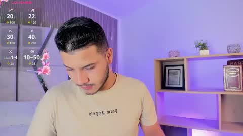 Snapshot of axel_grey_ chatting on 07-02-26, 12:22 axel_grey_ online show from 07-02-26, 12:22