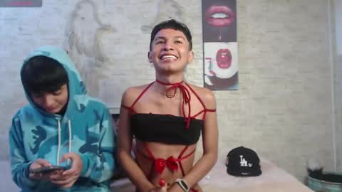 Snapshot of axel_milo_and_kairo chatting on 03-10-26, 01:43 axel_milo_and_kairo online show from 03-10-26, 01:43