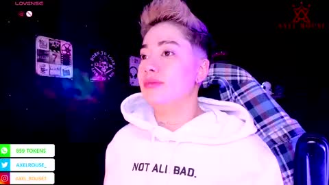 Snapshot of axel_rouse1 chatting on 10-21-25, 10:38 Axel Rouse online show from 10-21-25, 10:38