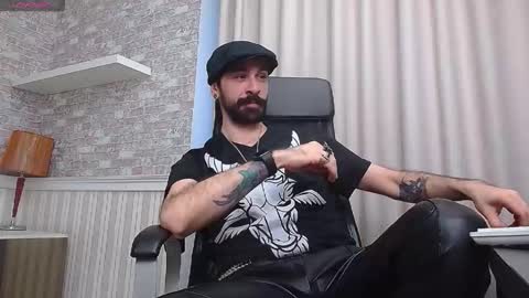 Snapshot of axelcolton chatting on 01-08-26, 06:16 AxelColton online show from 01-08-26, 06:16