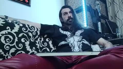 Snapshot of axelcolton chatting on 02-21-26, 08:10 AxelColton online show from 02-21-26, 08:10