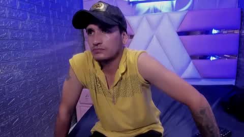 Axell Cross2 online show from 01-30-25, 12:50