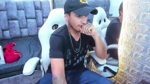 Axell Cross2 online show from 02-05-25, 08:57