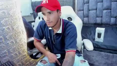 Axell Cross2 online show from 02-07-25, 07:49