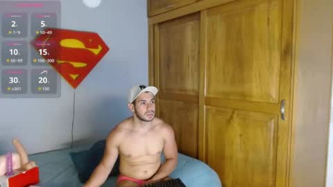 Snapshot of axellblue chatting on 06-24-26, 12:09 axellblue online show from 06-24-26, 12:09